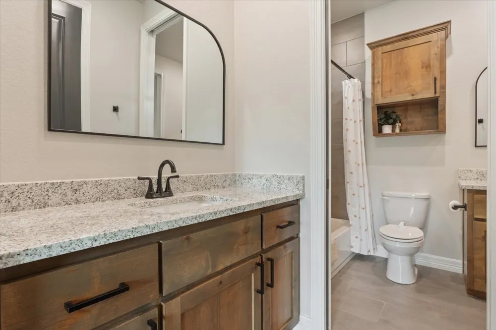 5017 Bella Charca Parkway Nolanville, TX 76559
