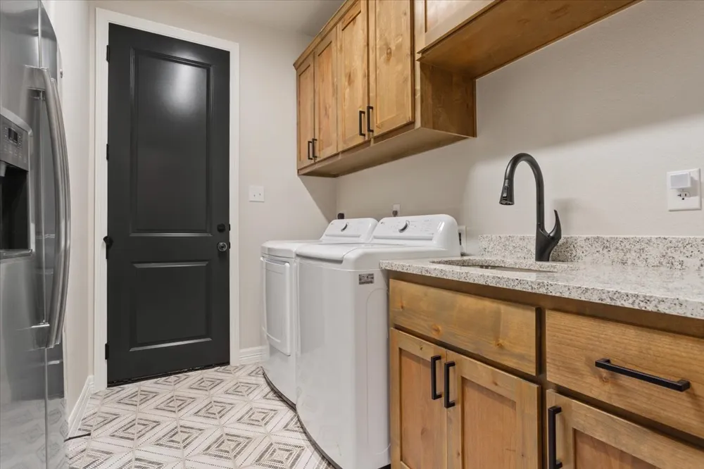 5017 Bella Charca Parkway Nolanville, TX 76559