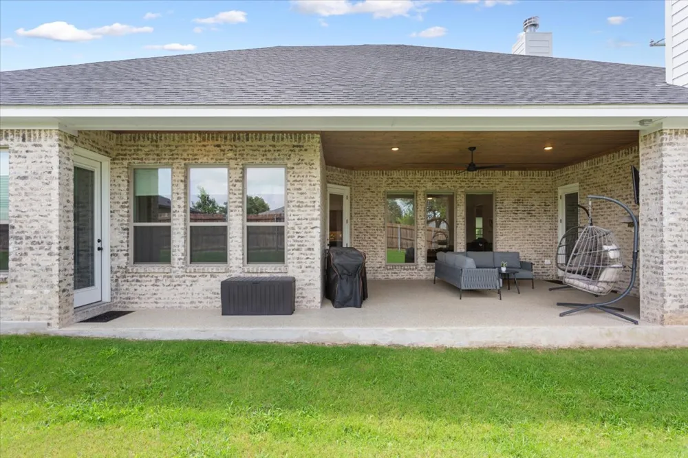 5017 Bella Charca Parkway Nolanville, TX 76559