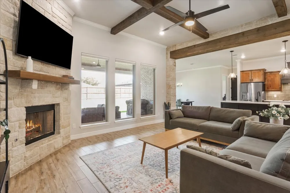 5017 Bella Charca Parkway Nolanville, TX 76559