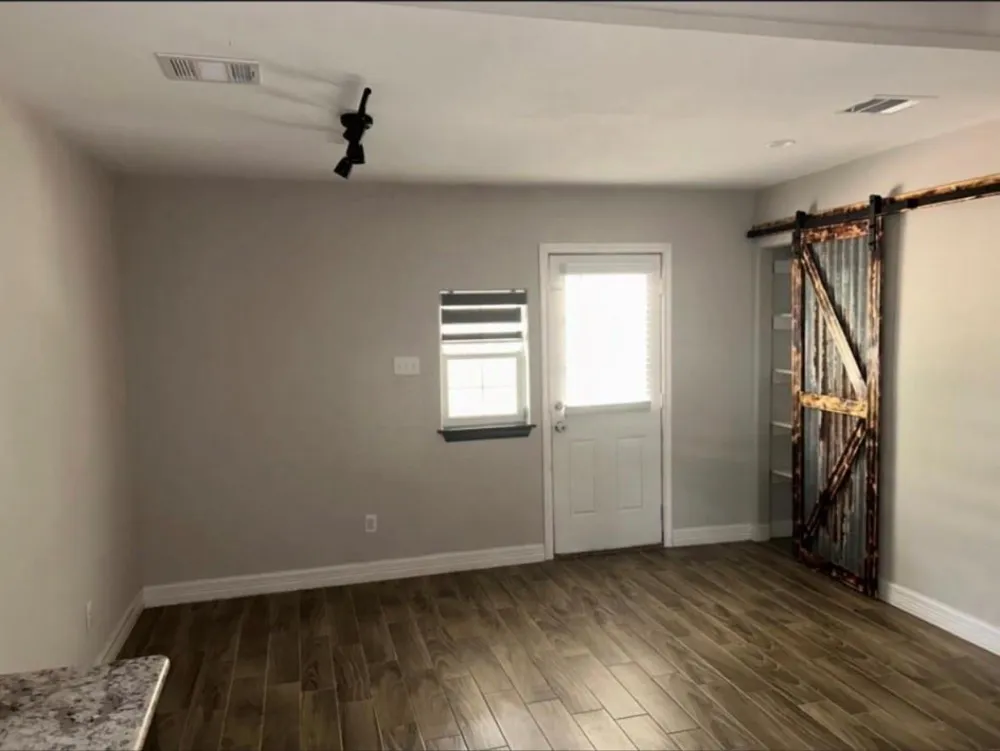 15101 South Drive Channelview, TX 77530