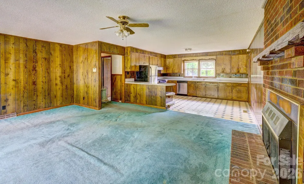 3641 Tryon Courthouse Road Cherryville, NC 28021