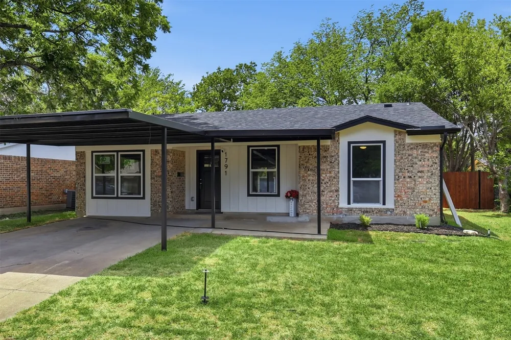 1791 Tyson Street Blue Mound, TX 76131