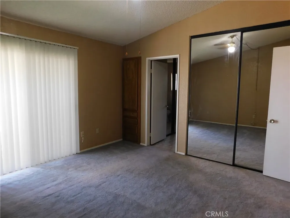 14306 Dover Mojave, CA 93501