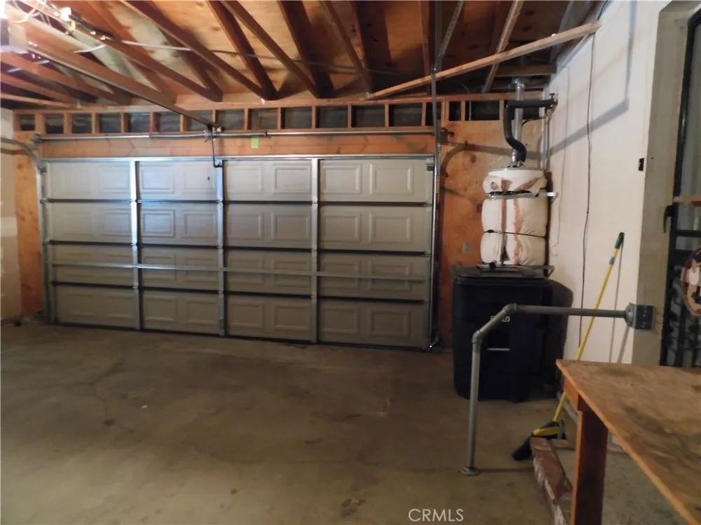 14306 Dover Mojave, CA 93501
