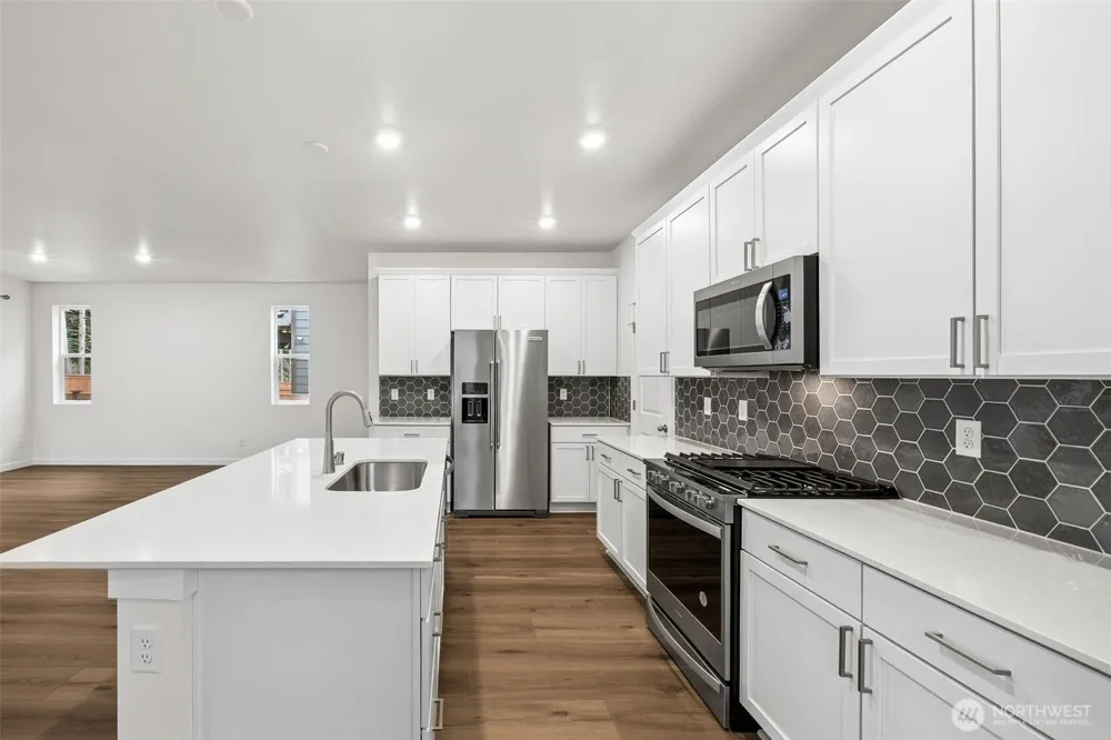 17914 SE 265th Street Covington, WA 98042