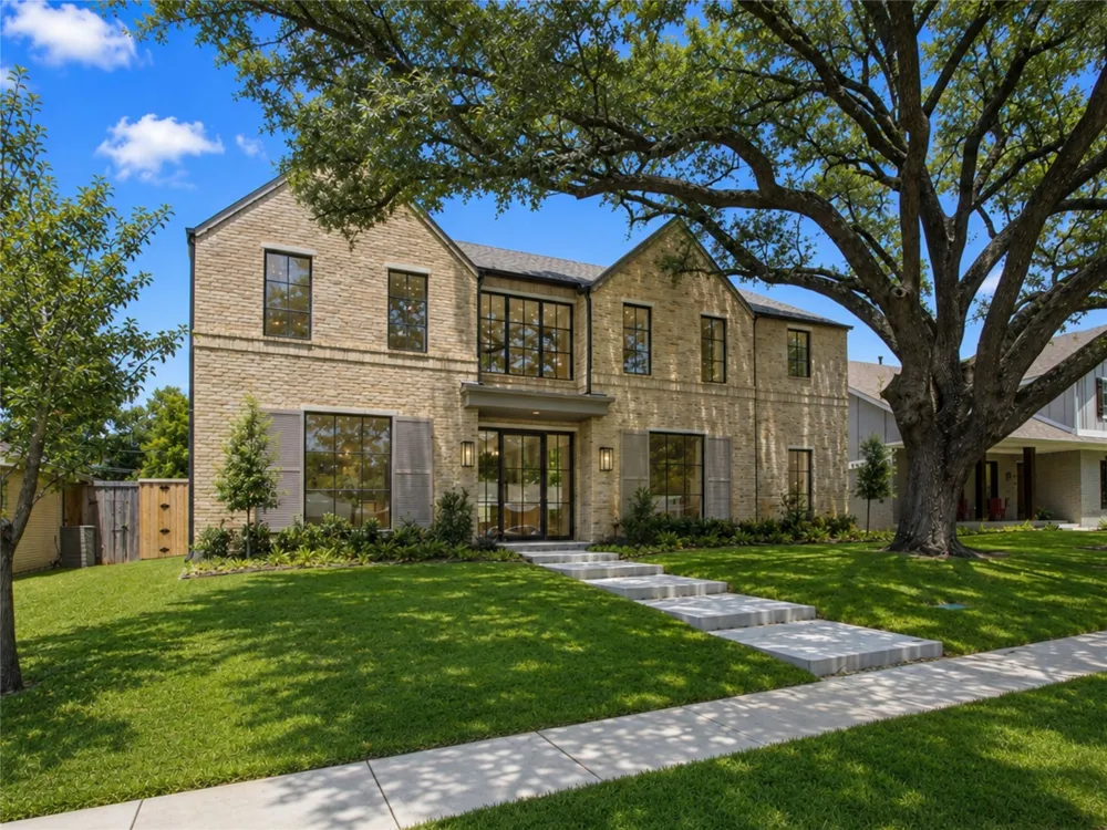 7033 Chantilly Lane Dallas, TX 75214