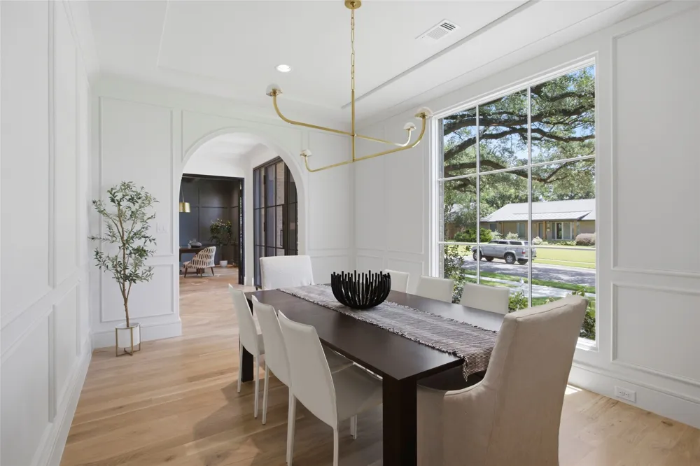 7033 Chantilly Lane Dallas, TX 75214