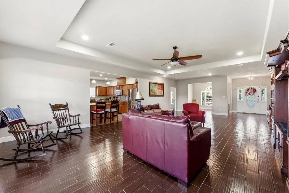 1320 Oregon Street La Porte, TX 77571