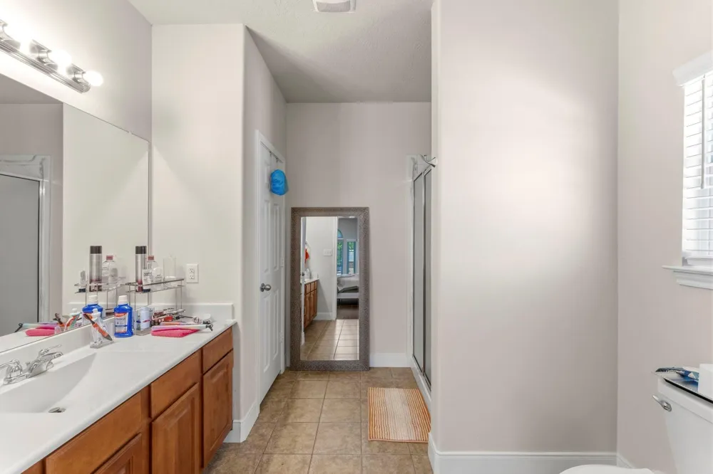 1320 Oregon Street La Porte, TX 77571