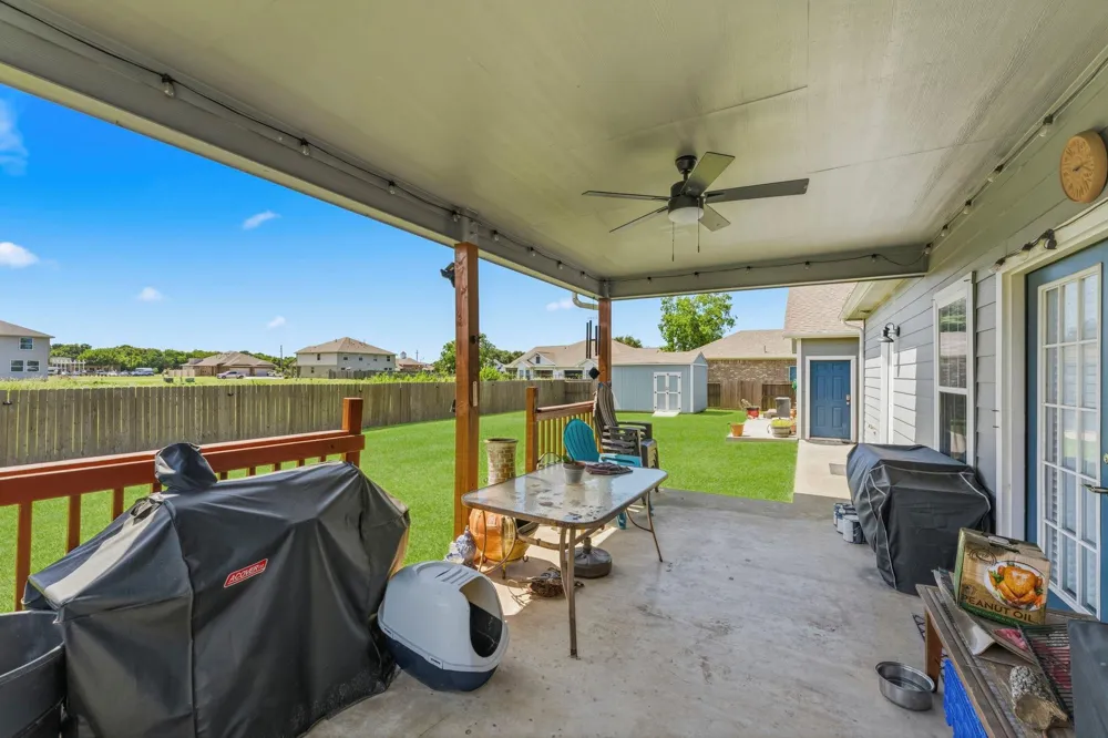 1320 Oregon Street La Porte, TX 77571