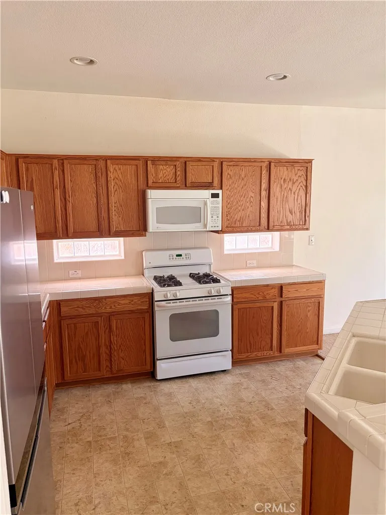 3583 Sarasota Merced, CA 95348