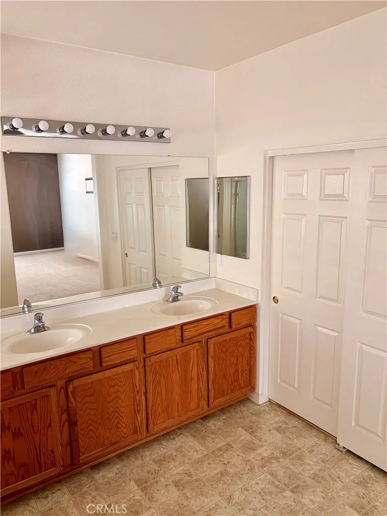 3583 Sarasota Merced, CA 95348