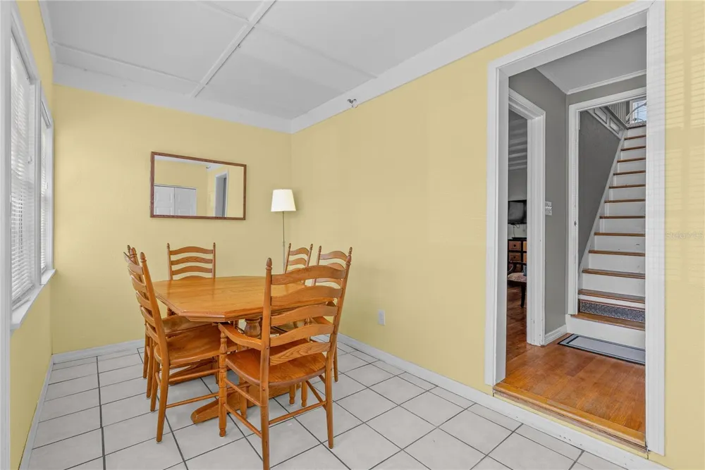 5407 29TH AVENUE S Gulfport, FL 33707