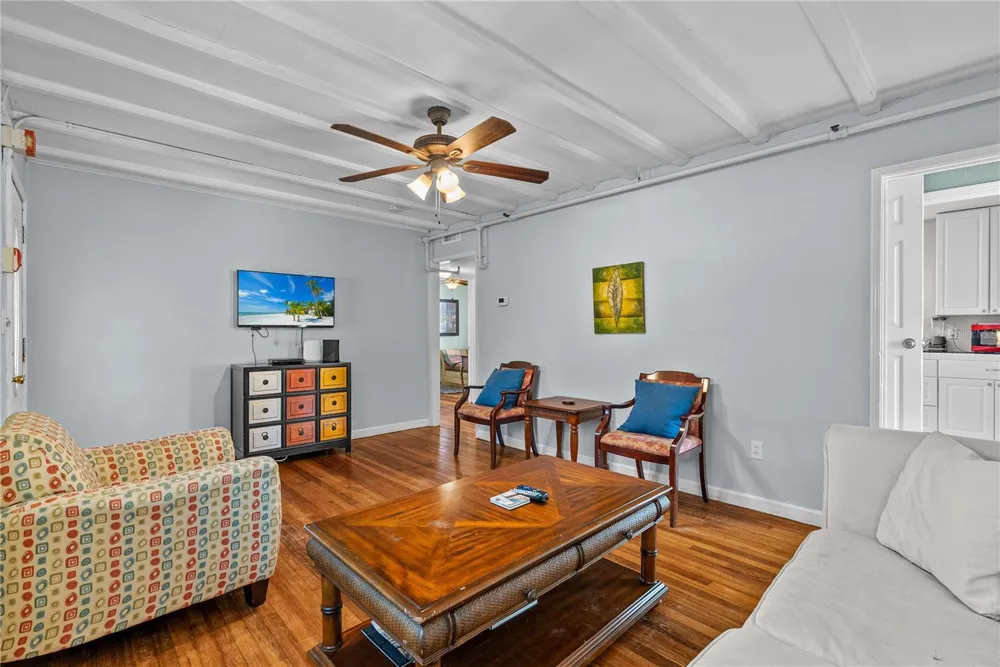 5407 29TH AVENUE S Gulfport, FL 33707