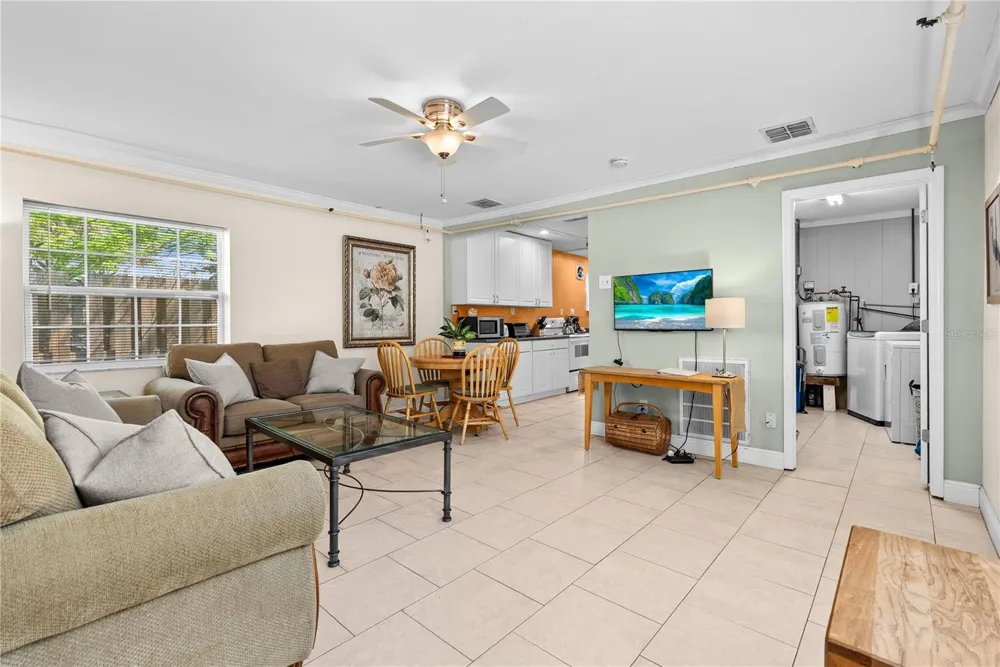 5407 29TH AVENUE S Gulfport, FL 33707