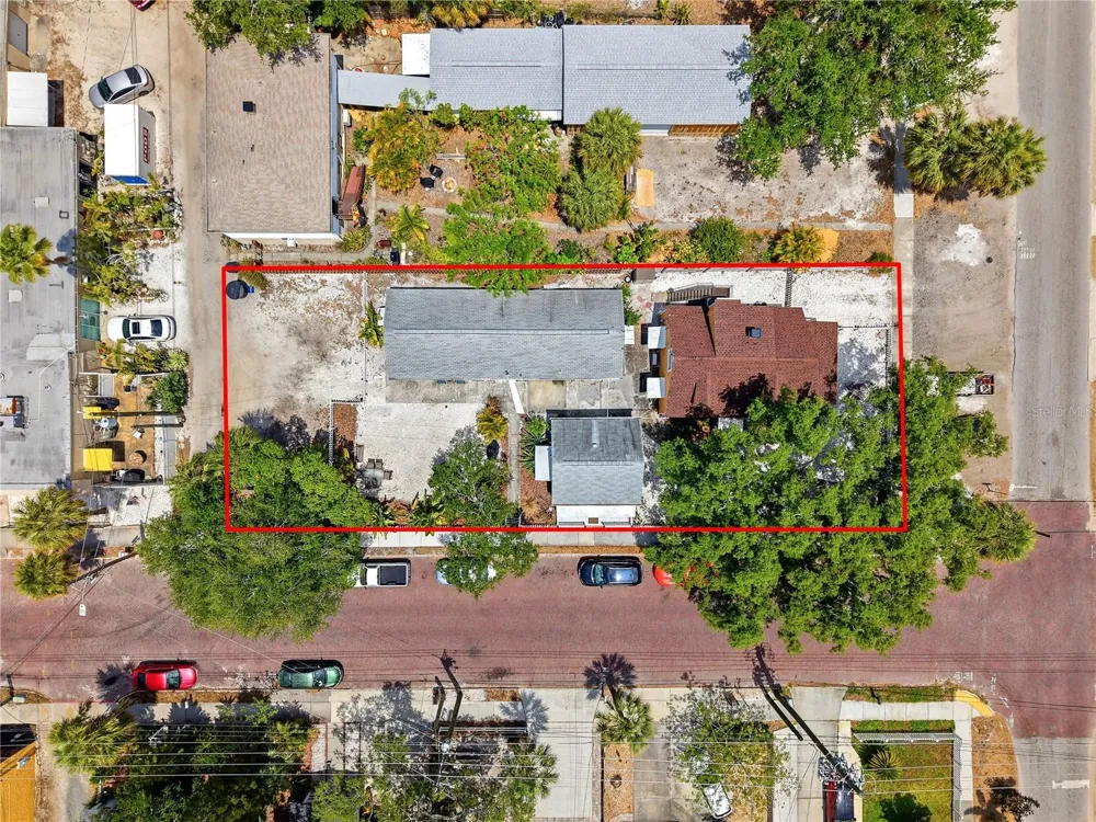 5407 29TH AVENUE S Gulfport, FL 33707