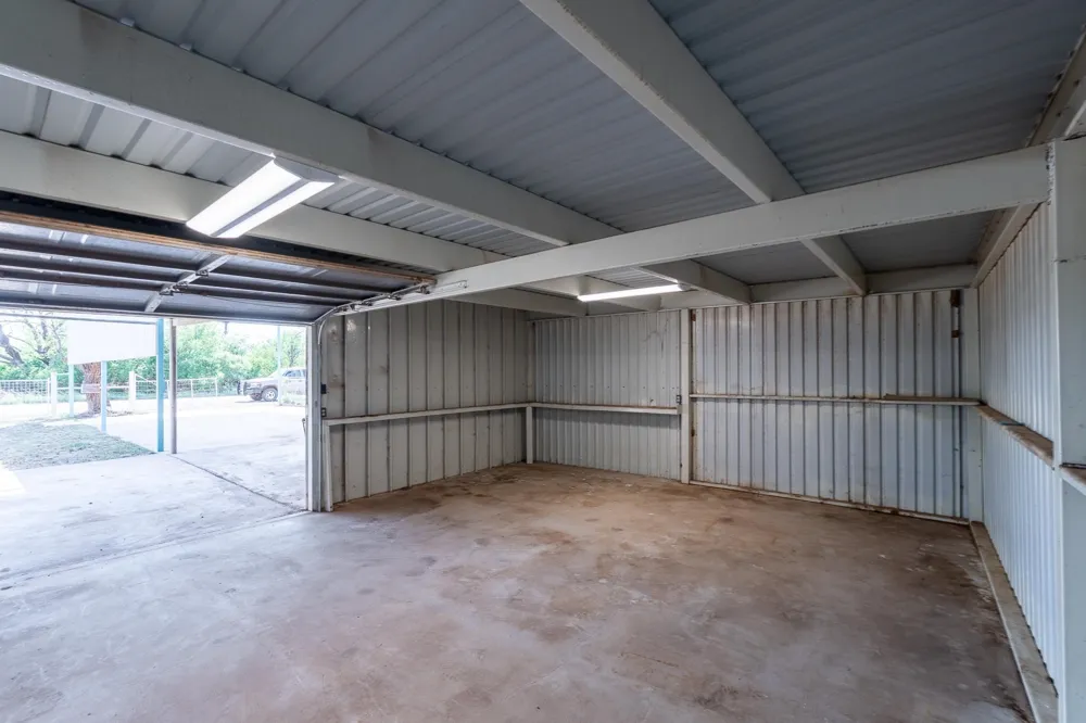 403 Plano Avenue Blackwell, TX 79506