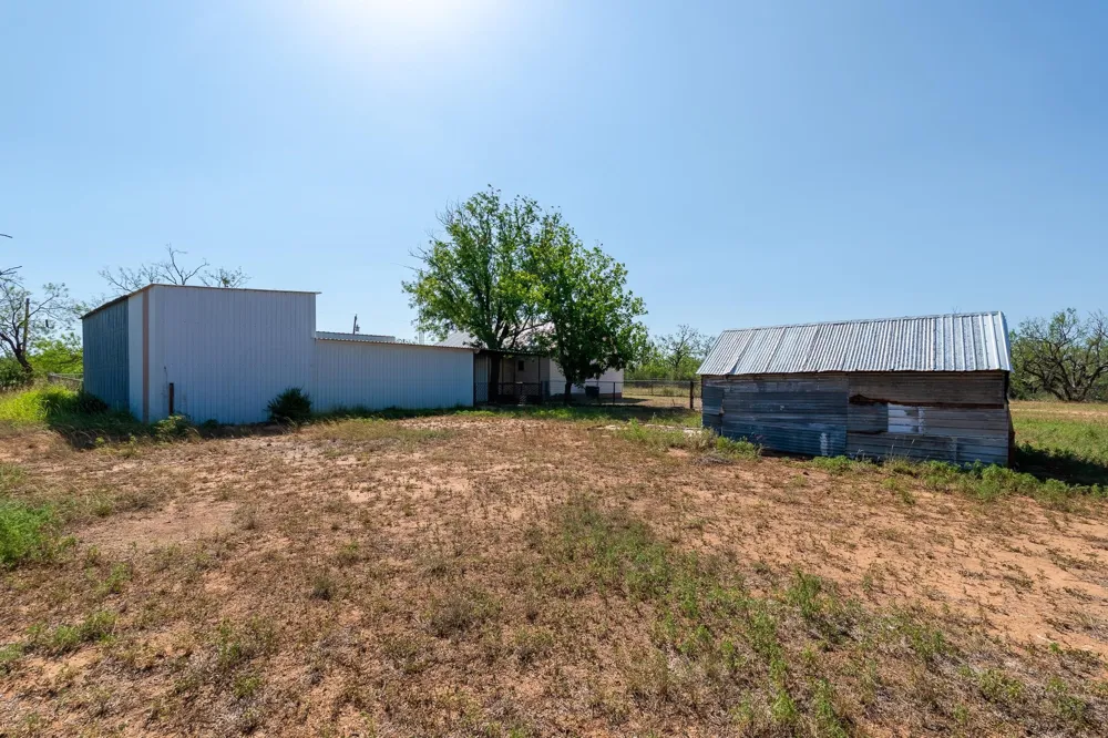 403 Plano Avenue Blackwell, TX 79506