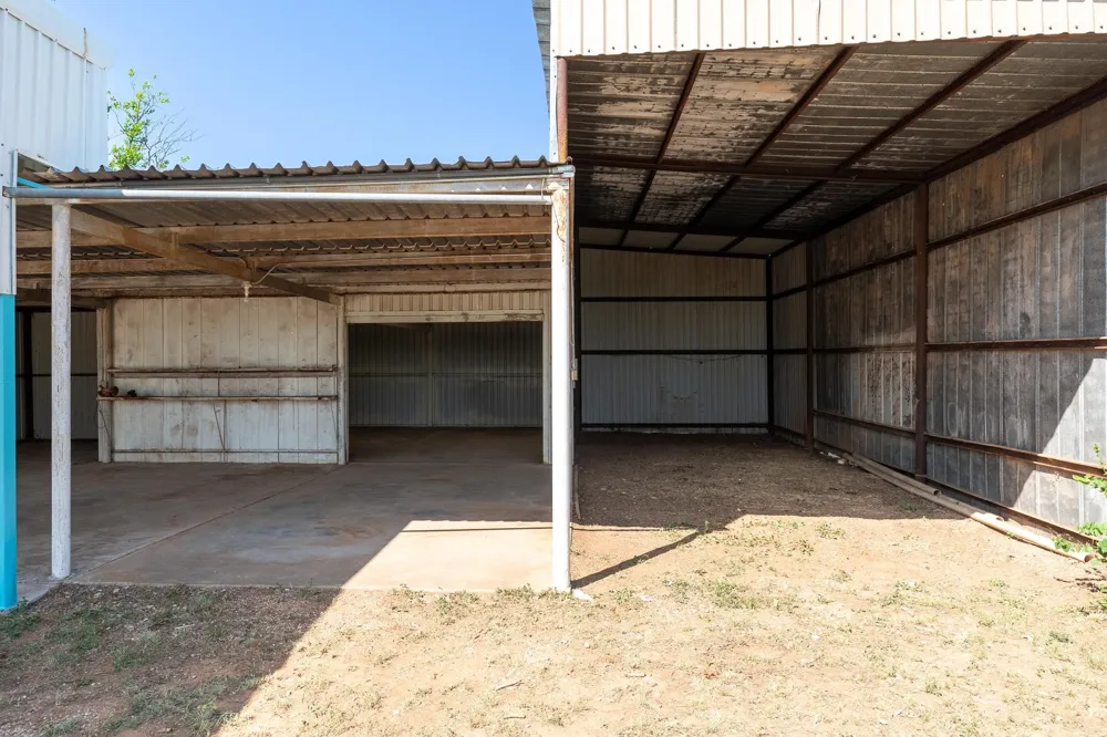 403 Plano Avenue Blackwell, TX 79506