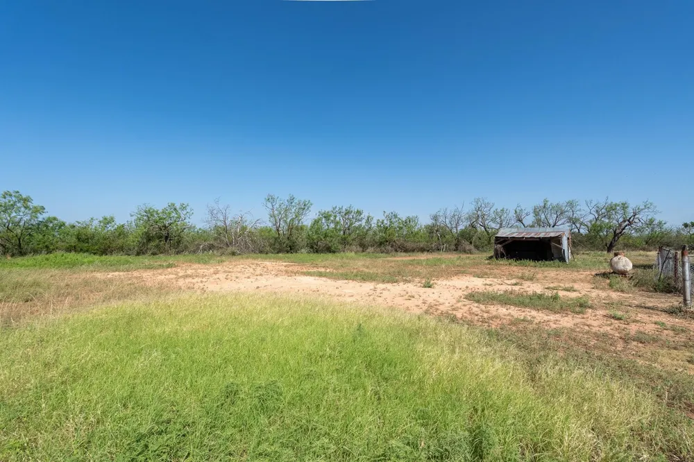 403 Plano Avenue Blackwell, TX 79506