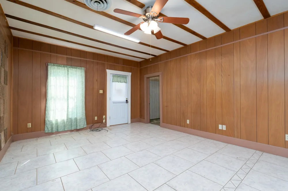 403 Plano Avenue Blackwell, TX 79506