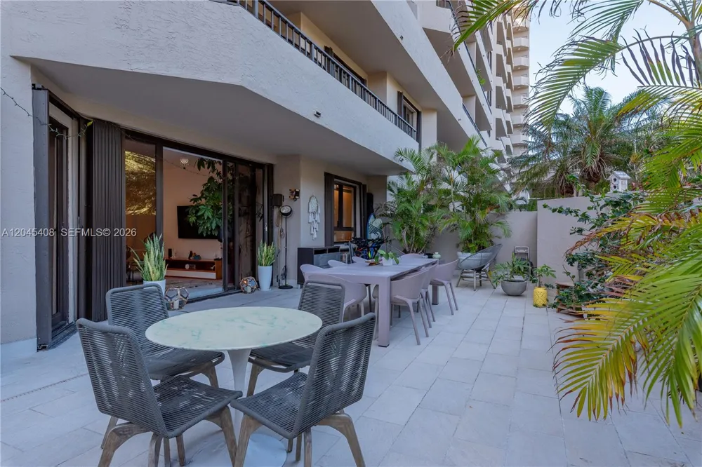151 Crandon Blvd #122 Key Biscayne, FL 33149