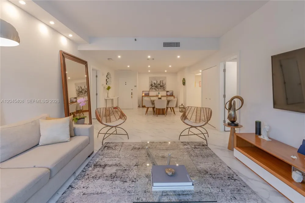 151 Crandon Blvd #122 Key Biscayne, FL 33149