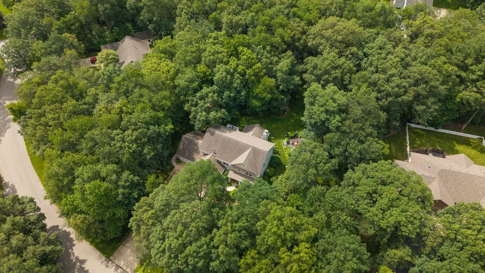 3933 Timberland Drive Wheatfield, IN 46392
