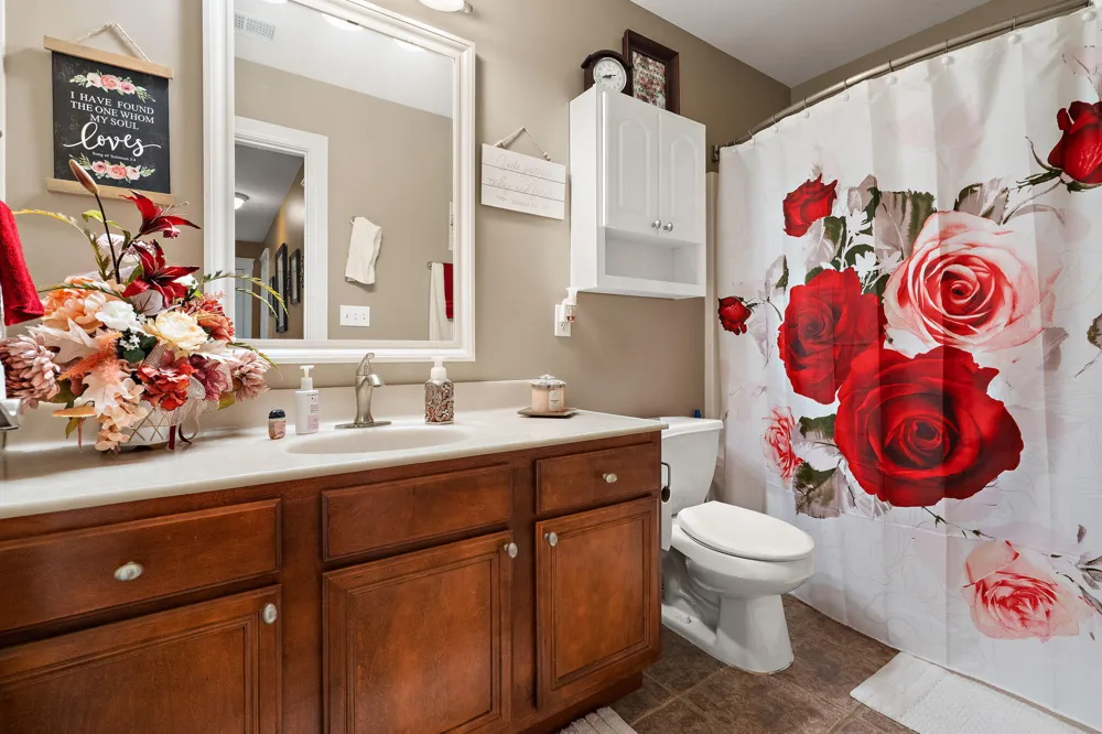 3933 Timberland Drive Wheatfield, IN 46392