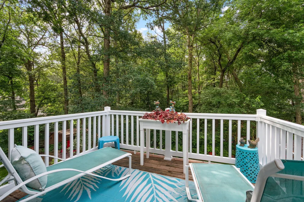 3933 Timberland Drive Wheatfield, IN 46392