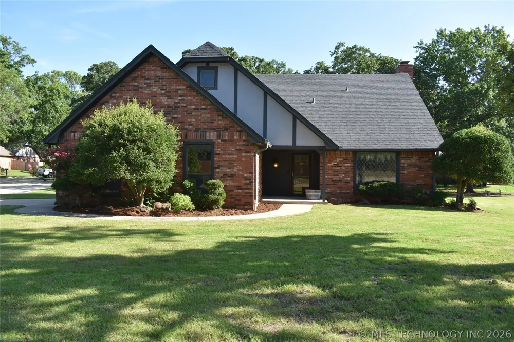 2430 Northwood Drive Seminole, OK 74868