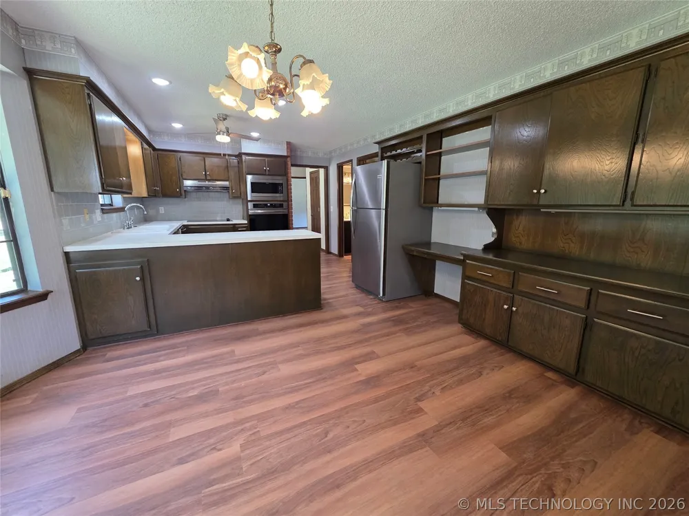 2430 Northwood Drive Seminole, OK 74868