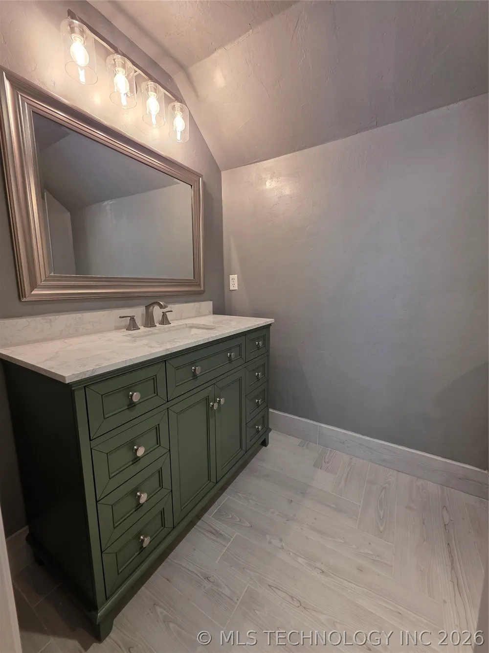 2430 Northwood Drive Seminole, OK 74868
