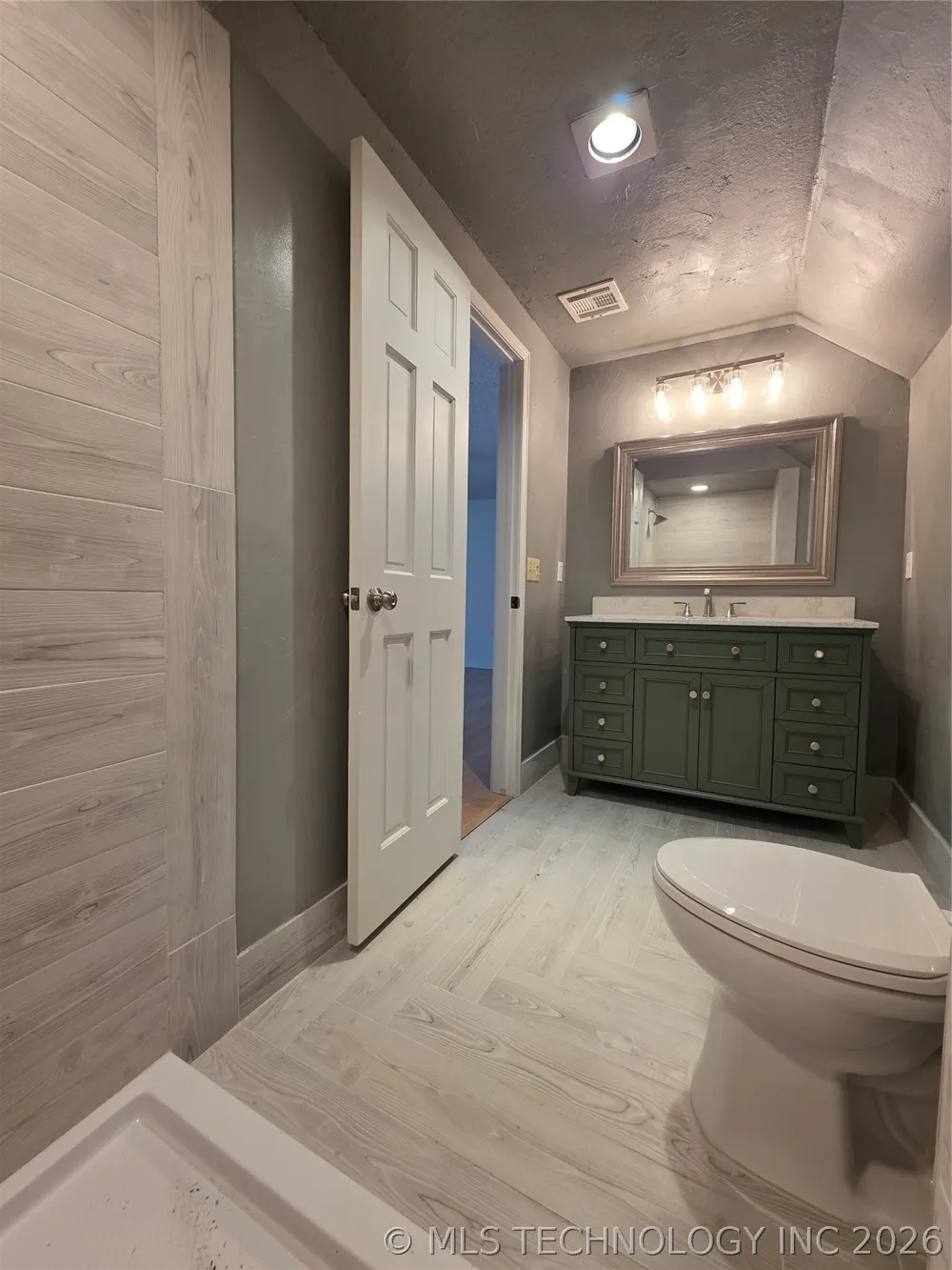 2430 Northwood Drive Seminole, OK 74868