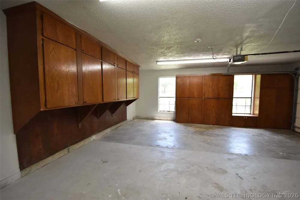 2430 Northwood Drive Seminole, OK 74868