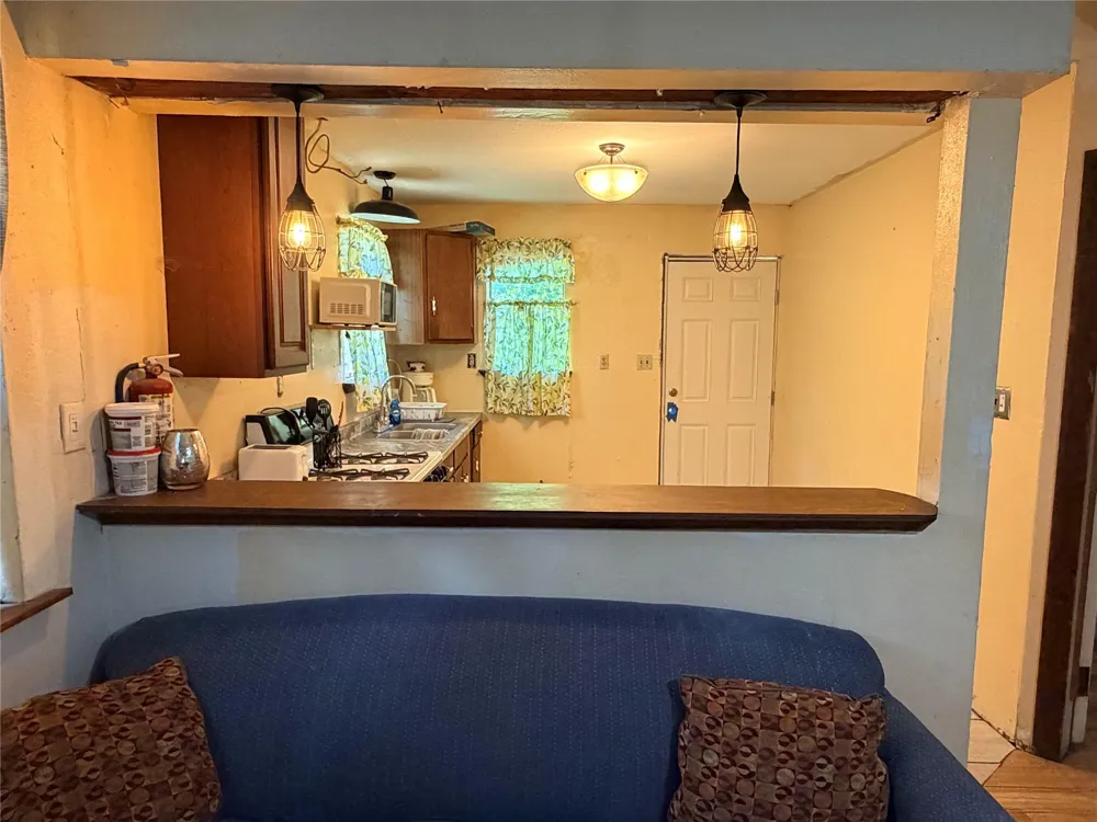 204 Kangaroo Onalaska, TX 77360