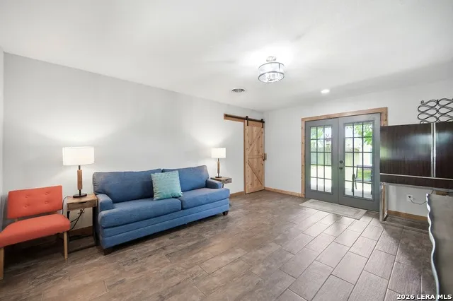 599 E HIGHWAY ST Fredericksburg, TX 78624