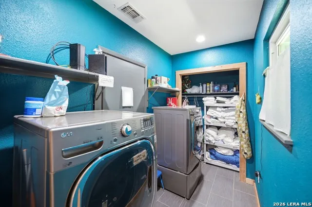 599 E HIGHWAY ST Fredericksburg, TX 78624