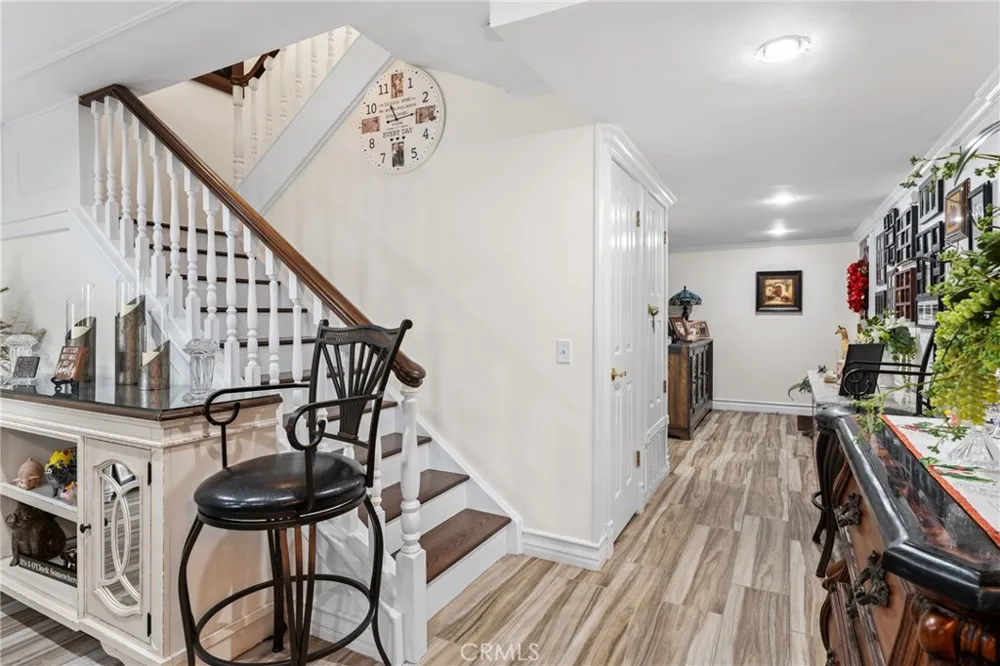 134 Oak Forest Circle Glendora, CA 91741
