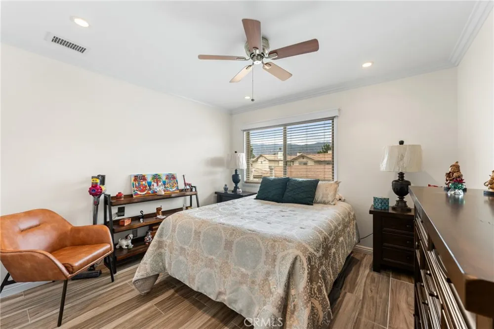 134 Oak Forest Circle Glendora, CA 91741