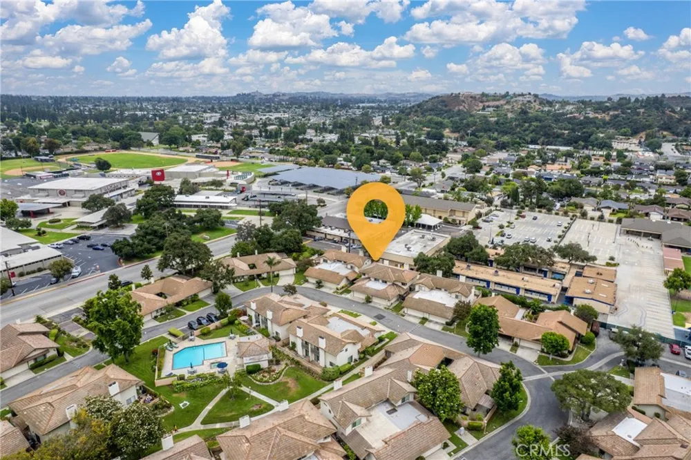 134 Oak Forest Circle Glendora, CA 91741