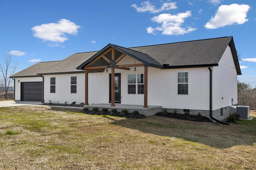 184 Ashmore Rd Summertown, TN 38483