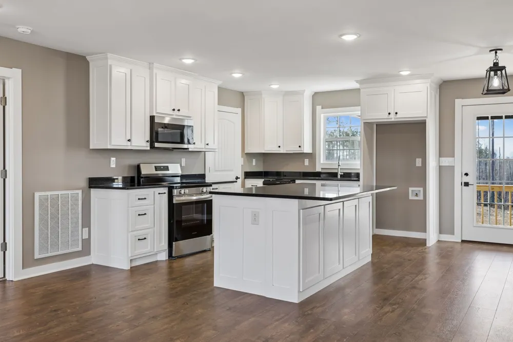 184 Ashmore Rd Summertown, TN 38483