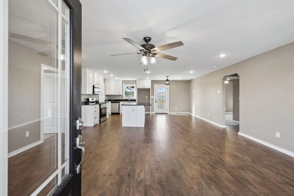 184 Ashmore Rd Summertown, TN 38483