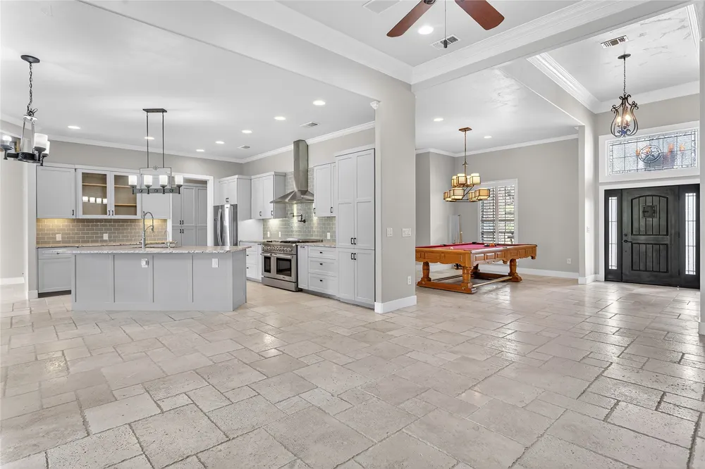 101 Fox Fur Horseshoe Bay, TX 78657