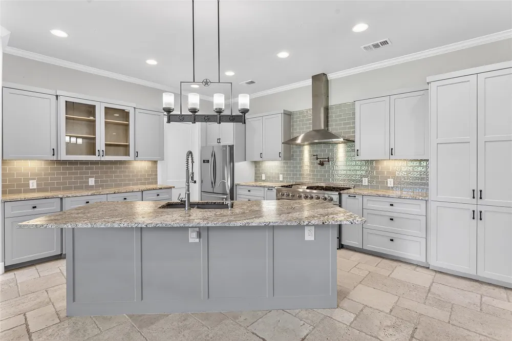 101 Fox Fur Horseshoe Bay, TX 78657