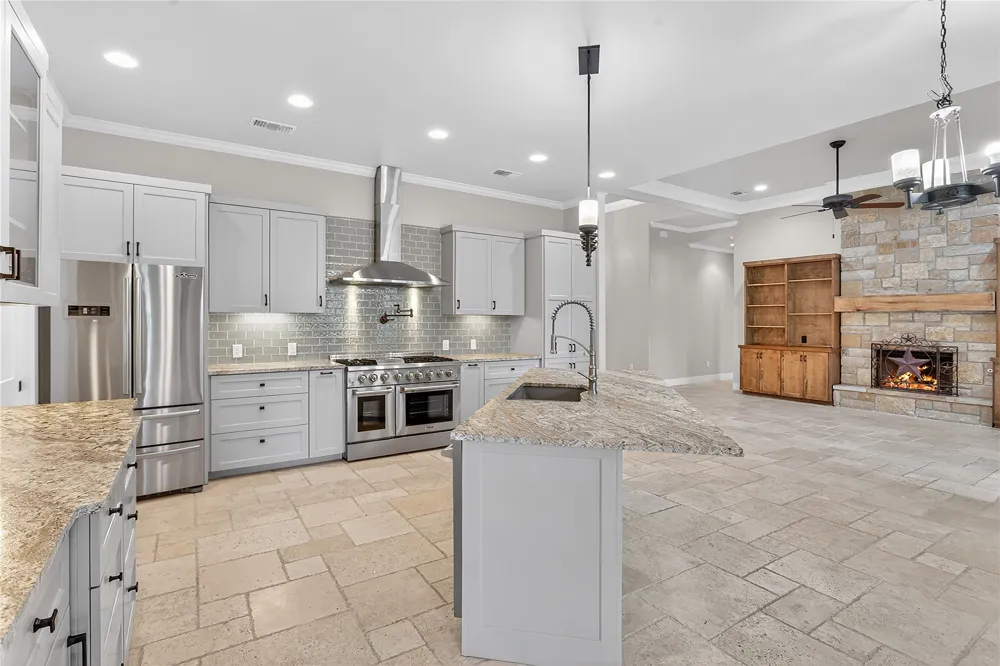 101 Fox Fur Horseshoe Bay, TX 78657