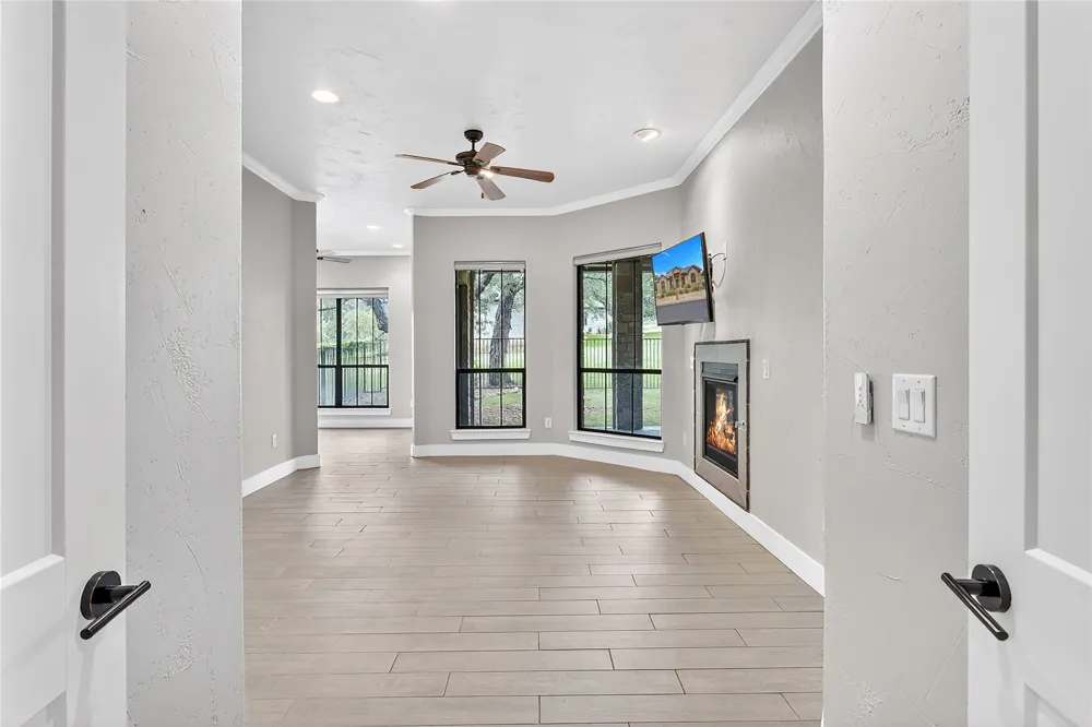 101 Fox Fur Horseshoe Bay, TX 78657