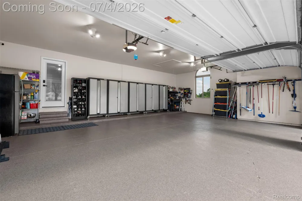 55550 Lee Road Lyon Charter Township, MI 48165